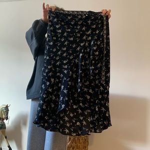 Skirt flowery